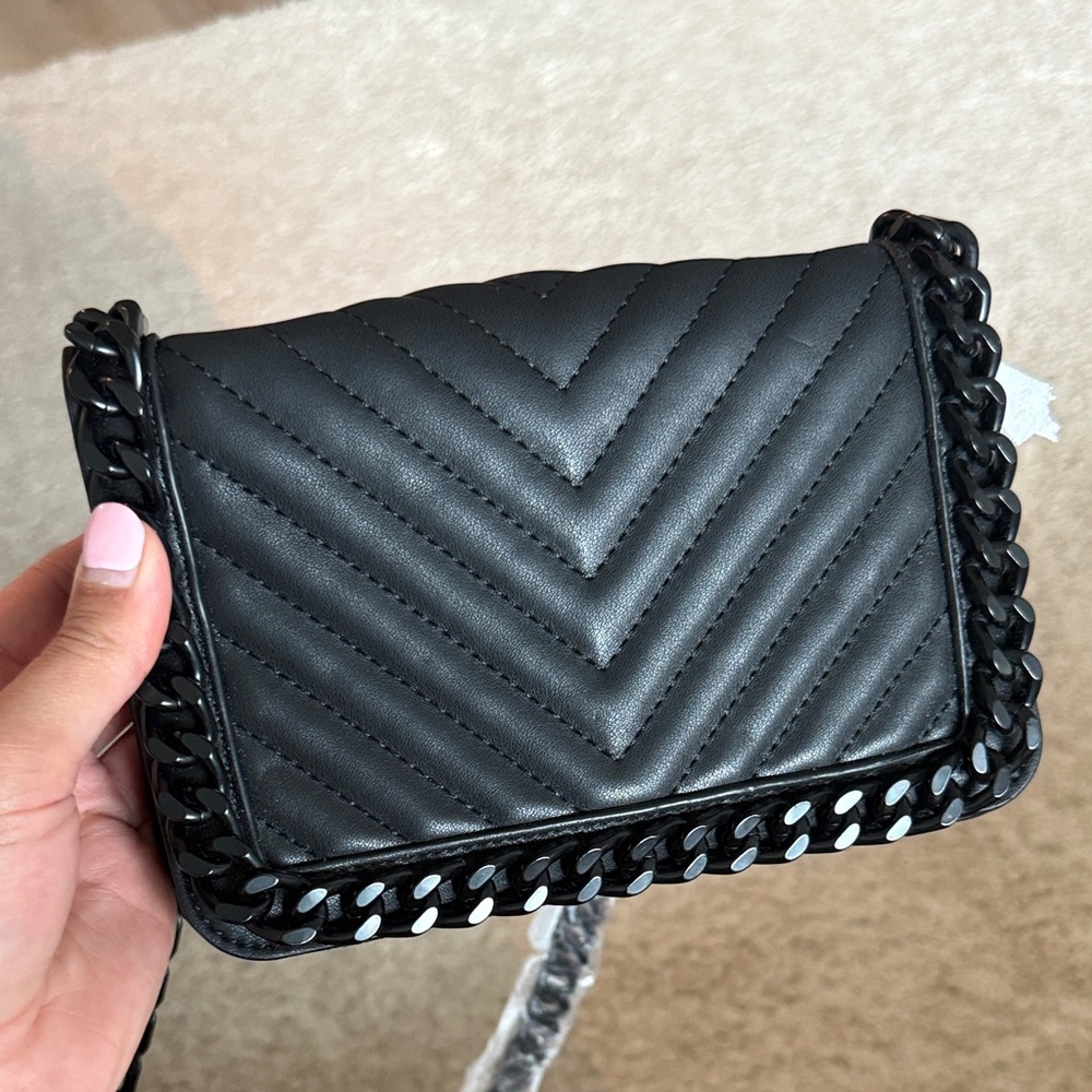 Black Quilted Chain Shoulder Bag